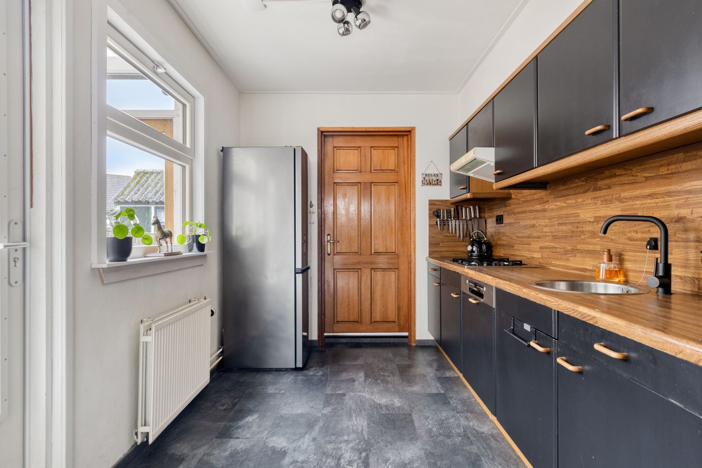 Foto 10 van Emmastraat 5