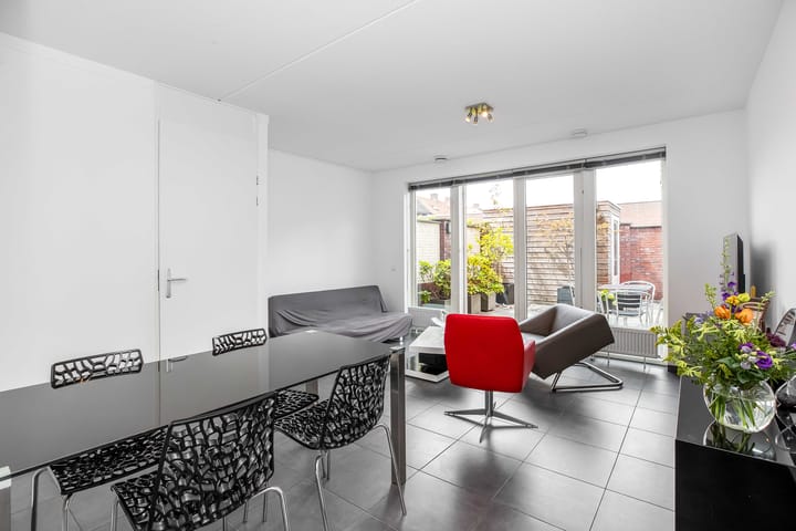 Foto 2 van Zwanenhof 10