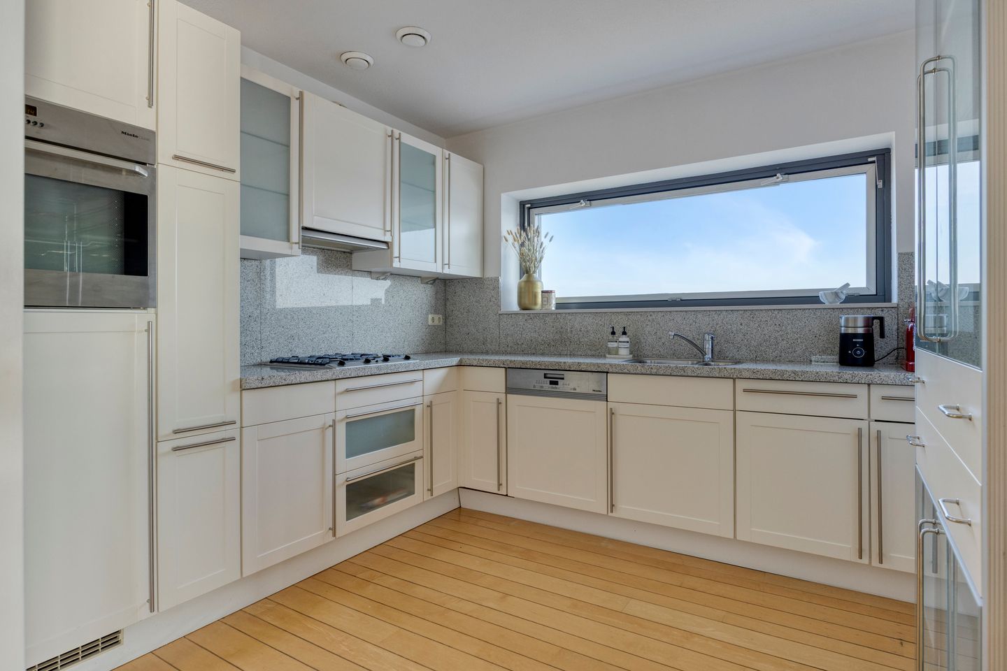 Foto 19 van Veerkade 48