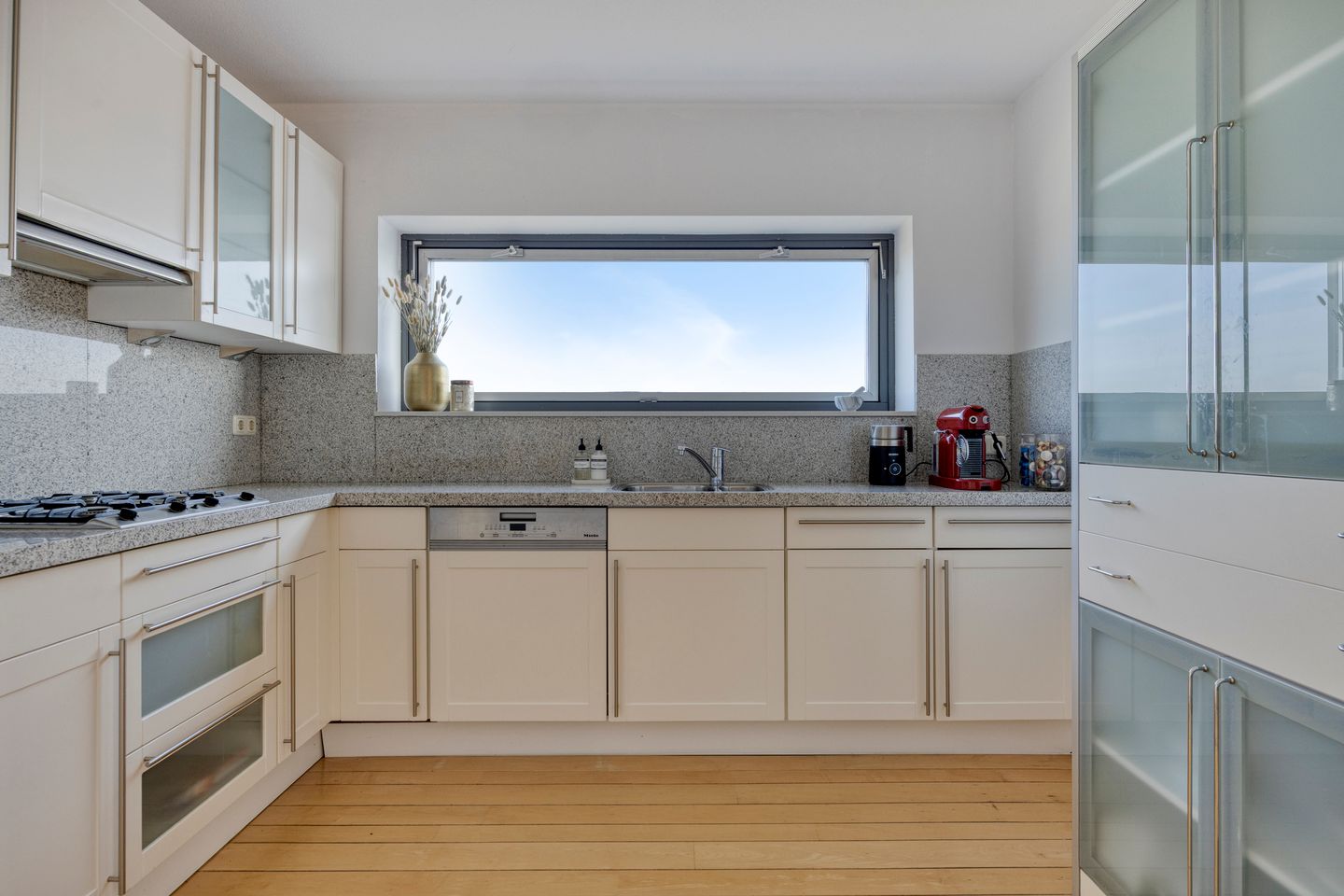 Foto 20 van Veerkade 48