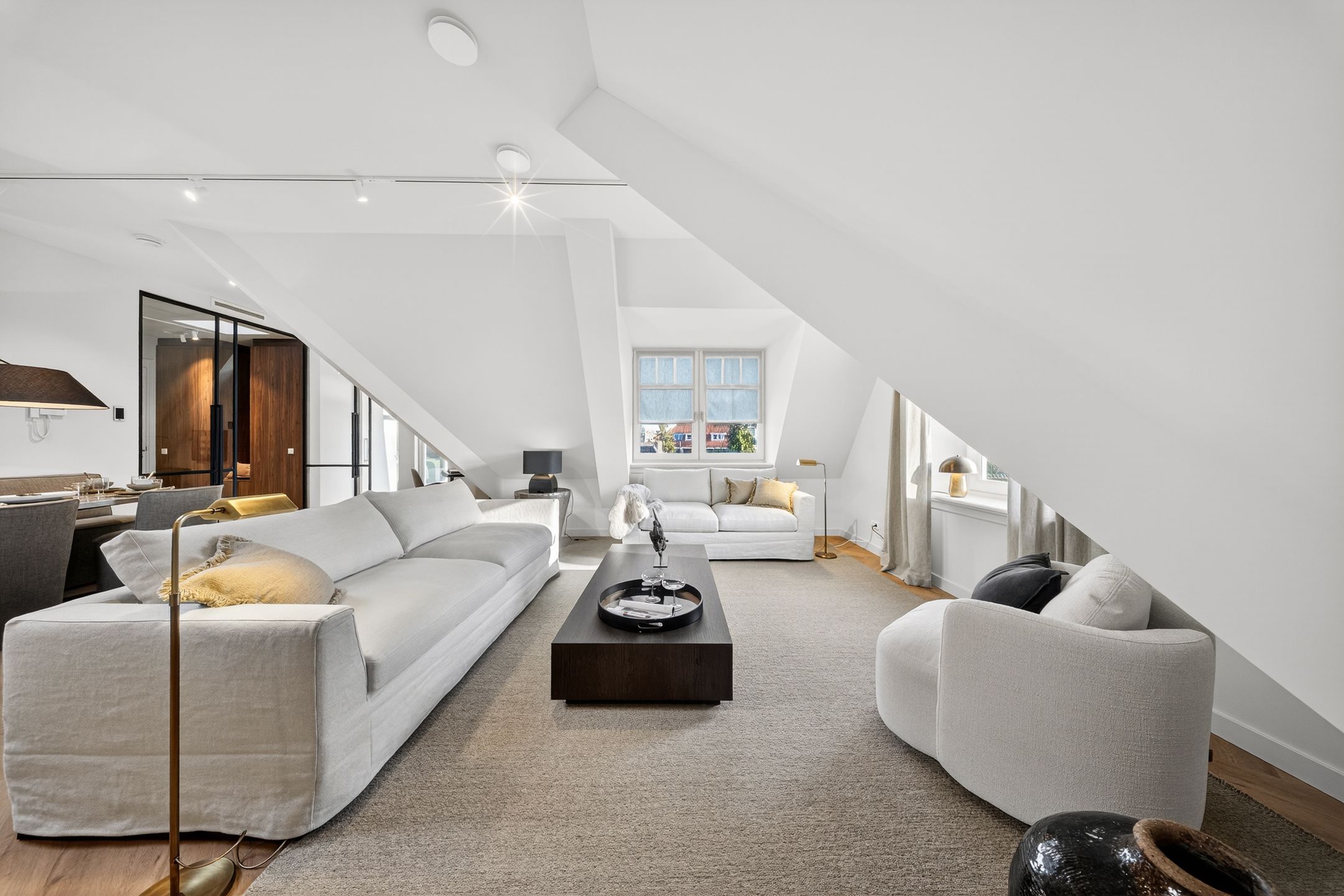 Foto 9 van Burgemeester van Nispen van Sevenaerstraat 34