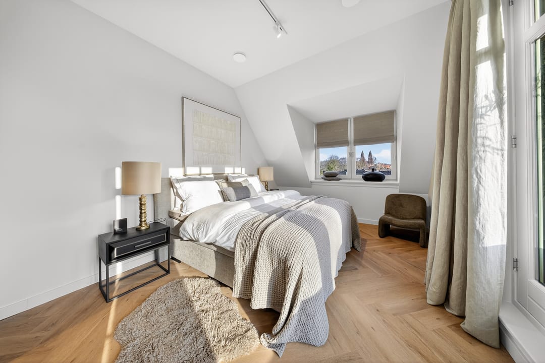 Foto 13 van Burgemeester van Nispen van Sevenaerstraat 34