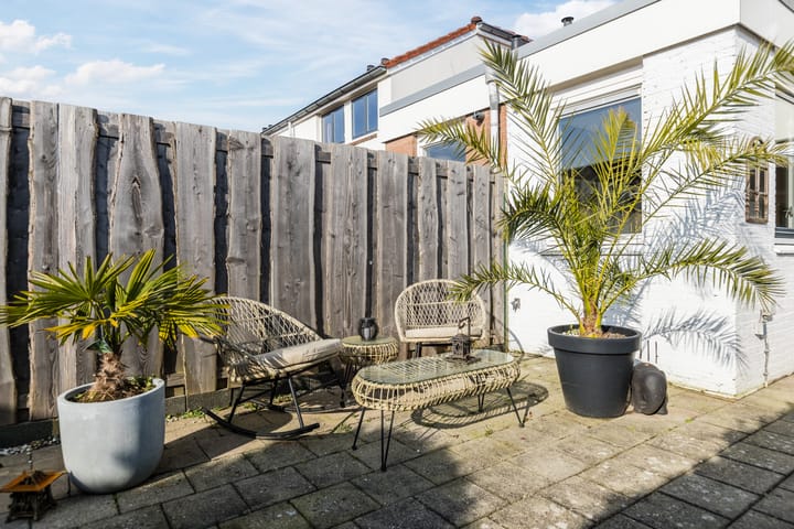 Charming terraced home with sunny southwest garden in Zuilen — 44