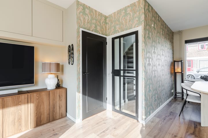 Charming terraced home with sunny southwest garden in Zuilen — 54