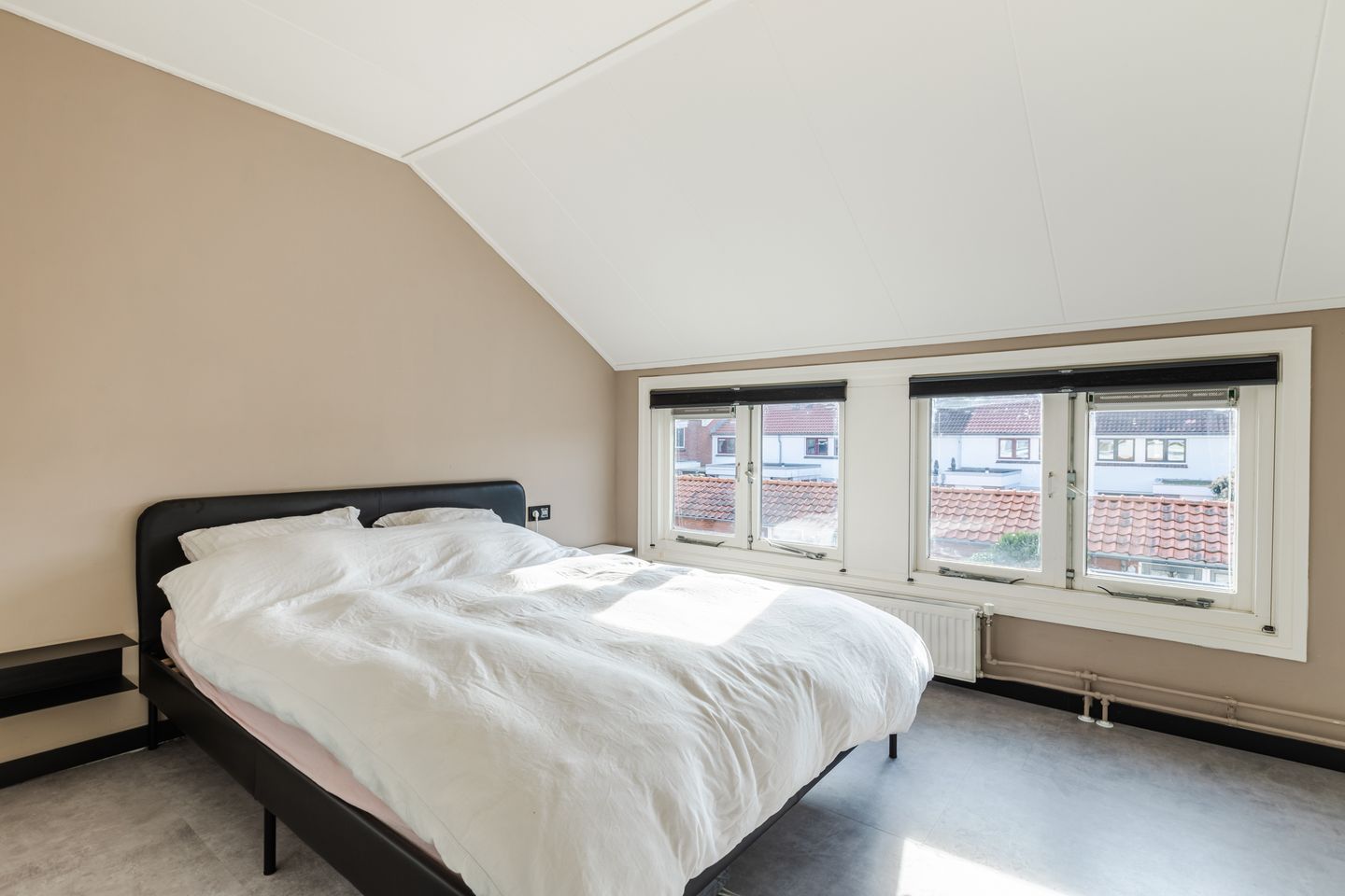 Foto 35 van La Croixstraat 10