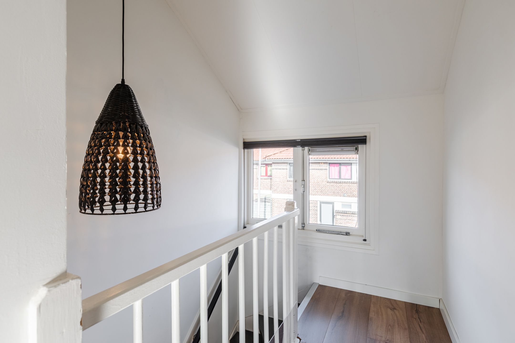 Foto 45 van La Croixstraat 10