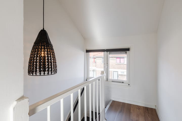 Charming terraced home with sunny southwest garden in Zuilen — 86