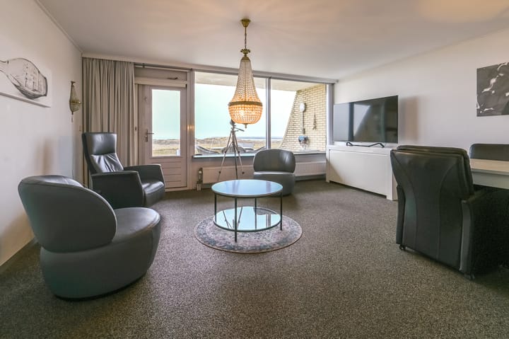 Luxury Beachfront Apartment with Panoramic North Sea Views in Seaport Beach Resort — 21