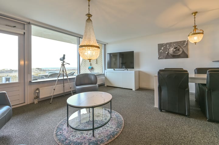 Luxury Beachfront Apartment with Panoramic North Sea Views in Seaport Beach Resort — 24