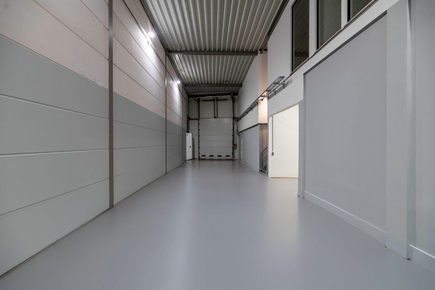 Bekijk foto 4 van Zirkoon 234