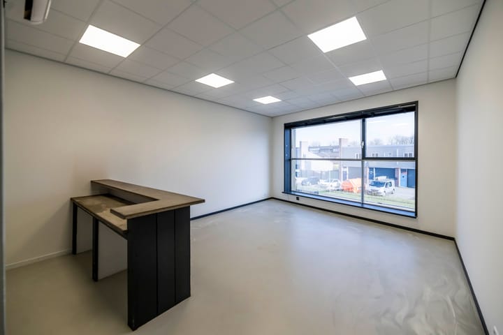 Zirkoon 234, Dordrecht