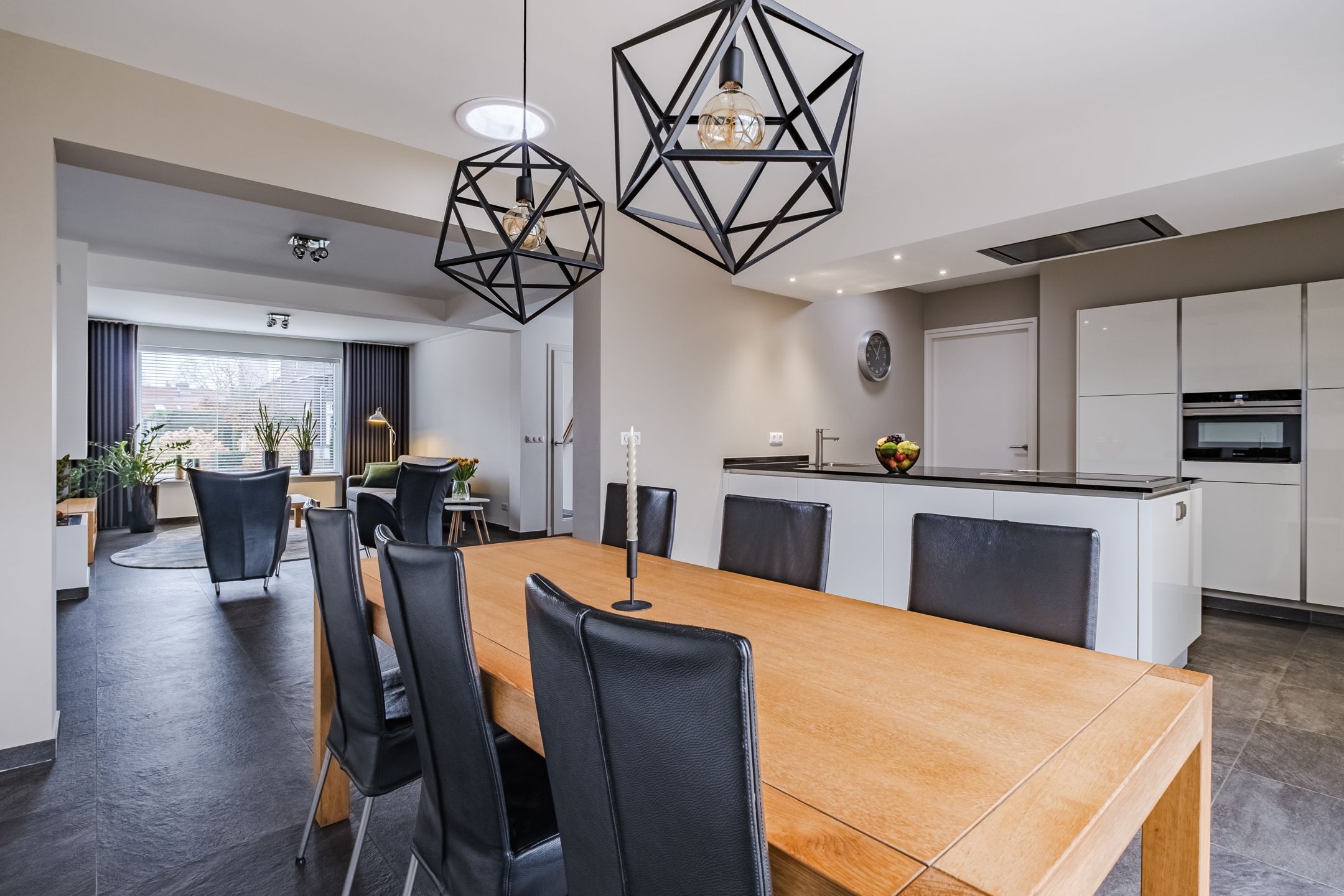 Foto 12 van Molenstraat 9