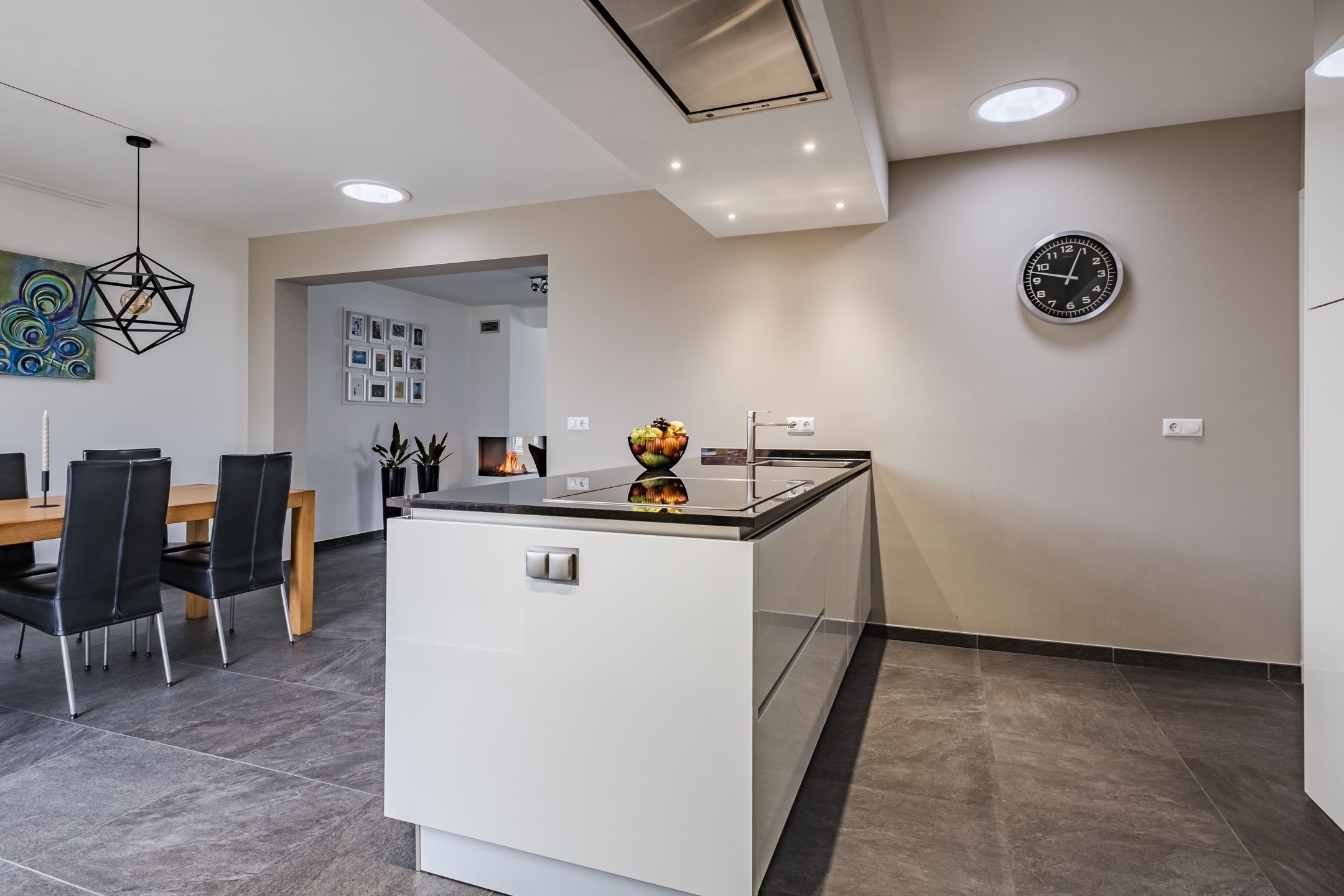 Foto 15 van Molenstraat 9