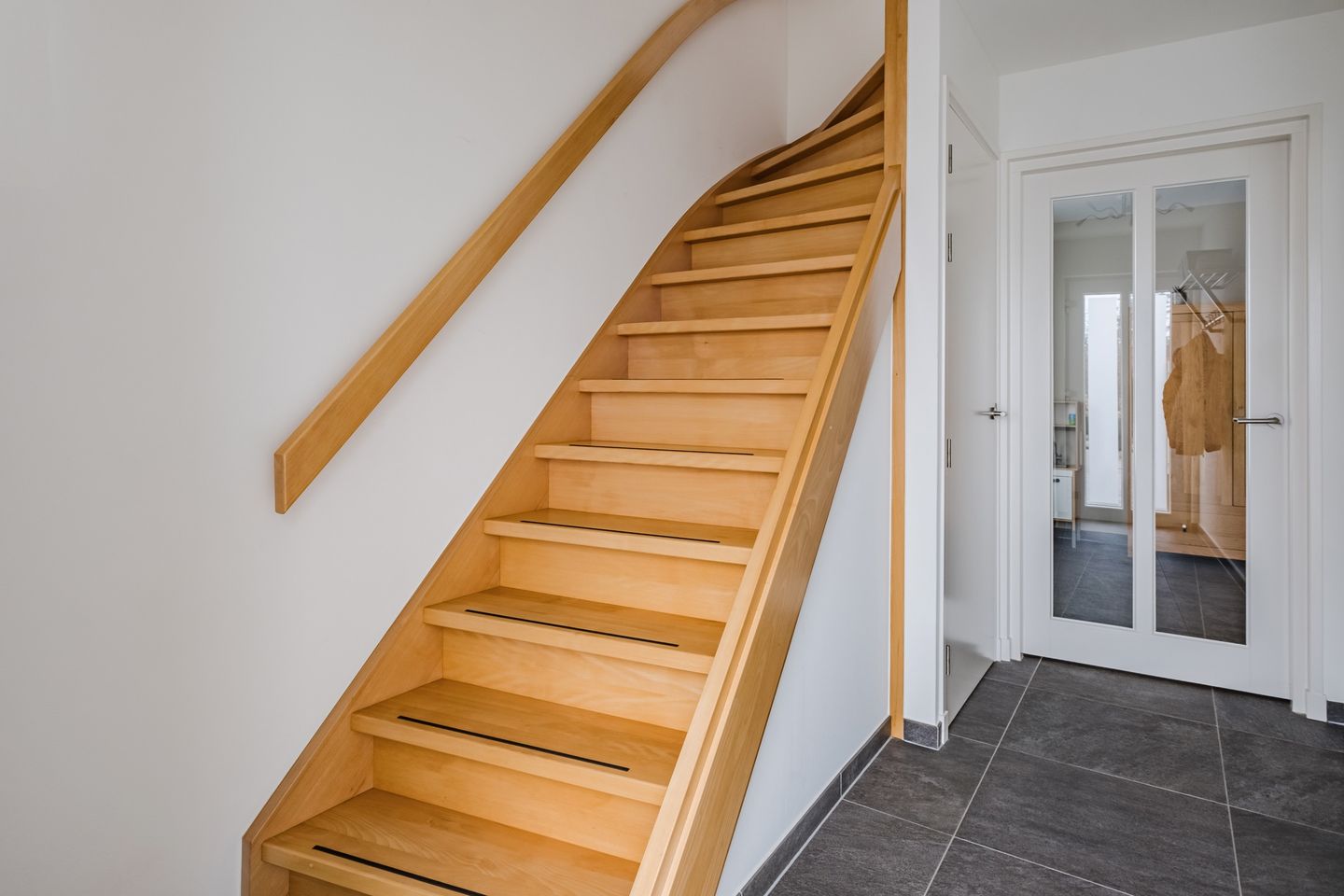 Foto 20 van Molenstraat 9