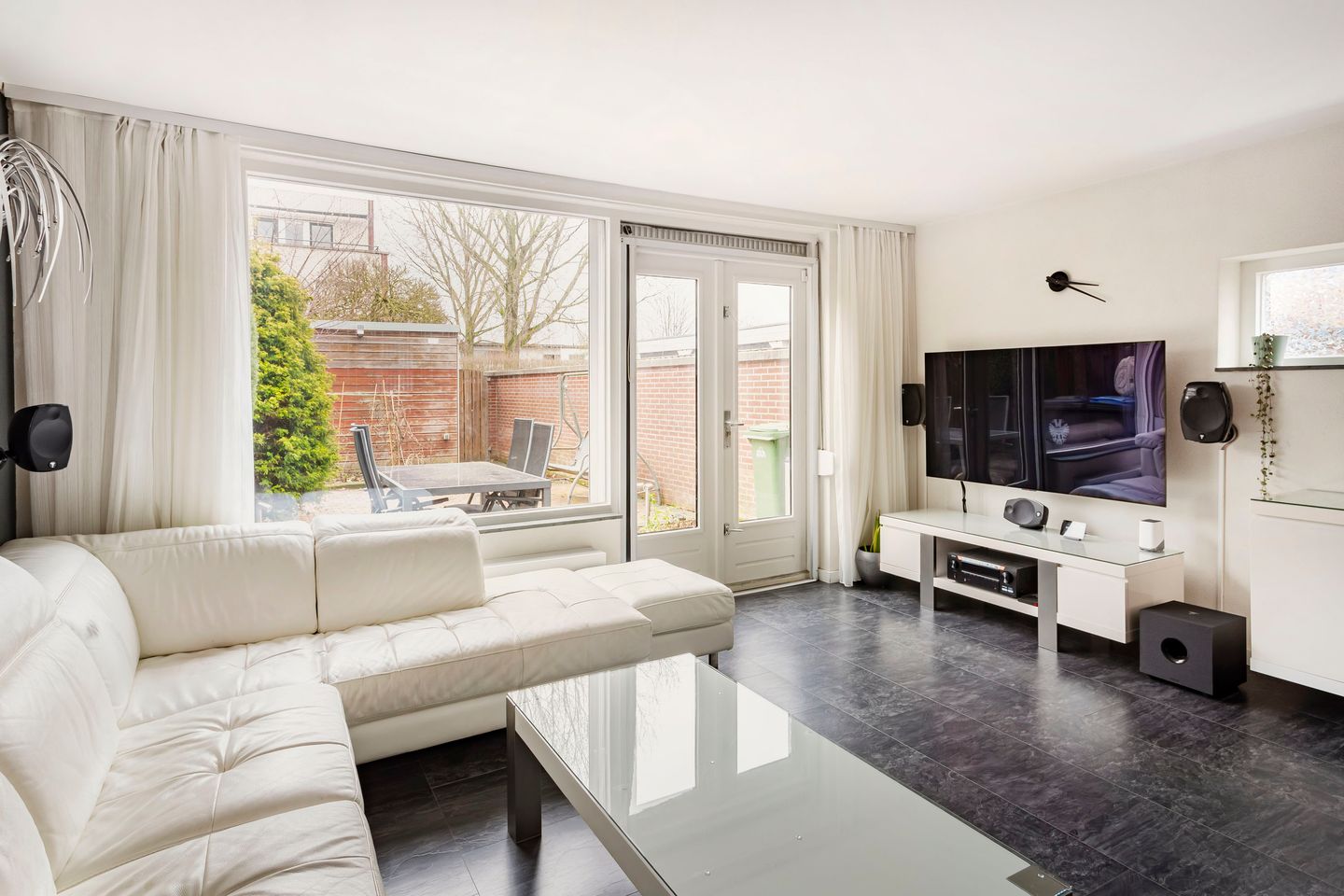 Foto 4 van Annie M.G. Schmidthof 15