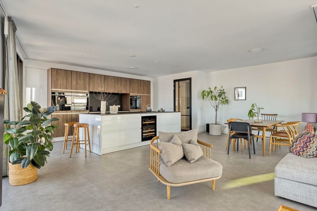 Foto 17 van Vincent van den Heuvellaan 419