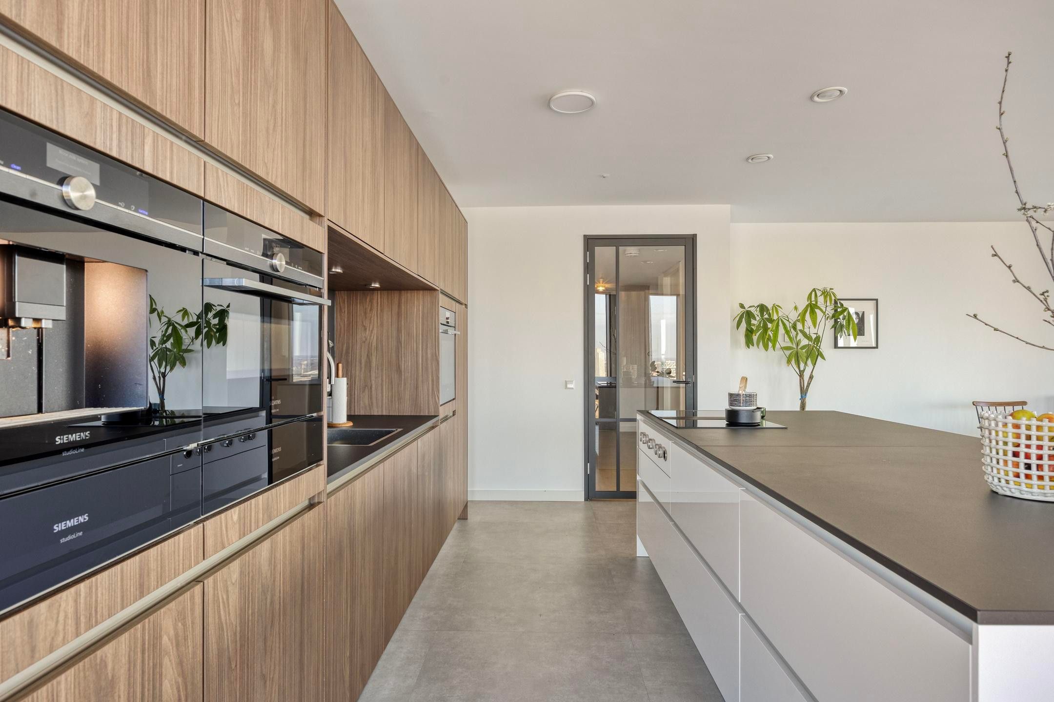 Foto 30 van Vincent van den Heuvellaan 419