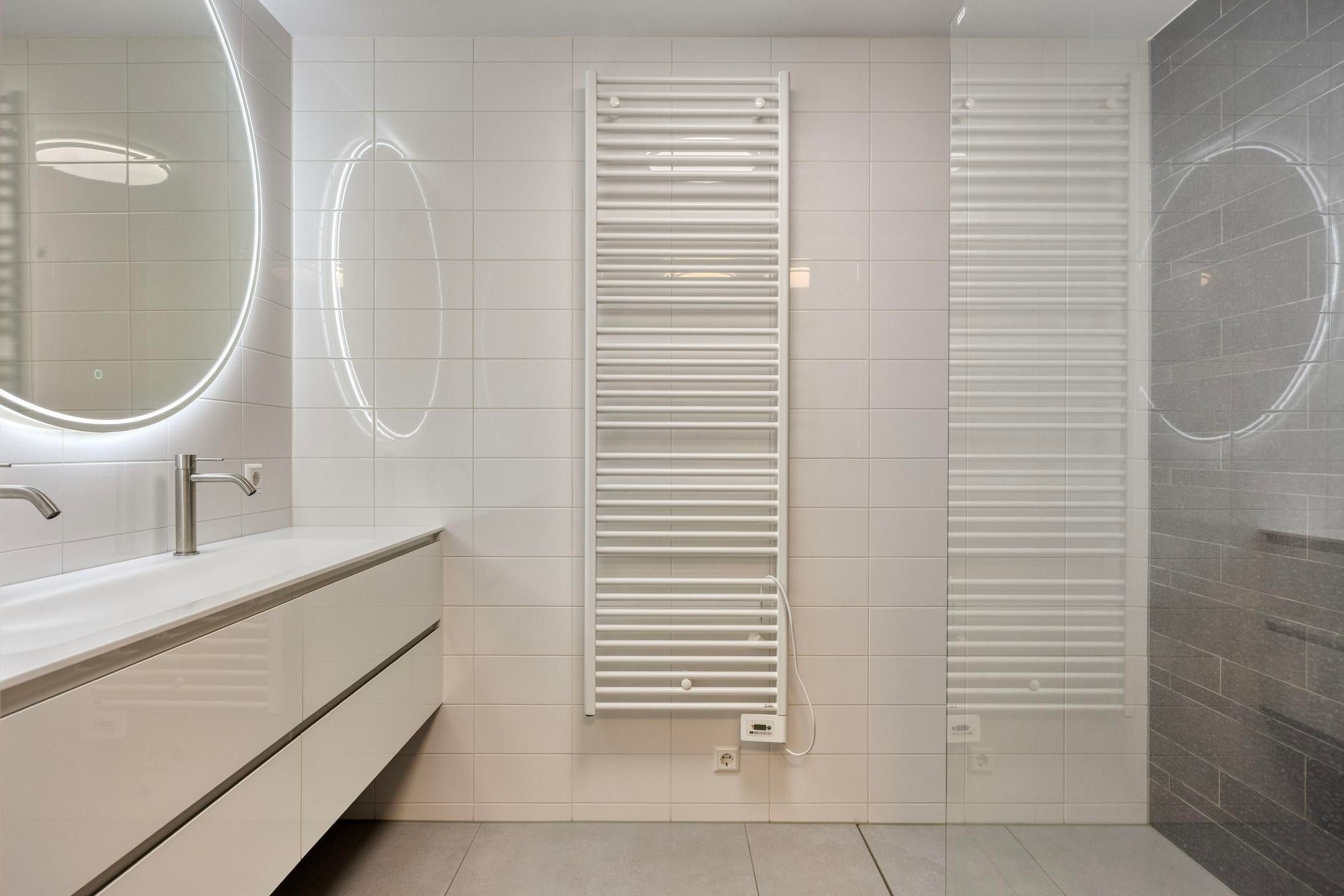 Foto 63 van Vincent van den Heuvellaan 419