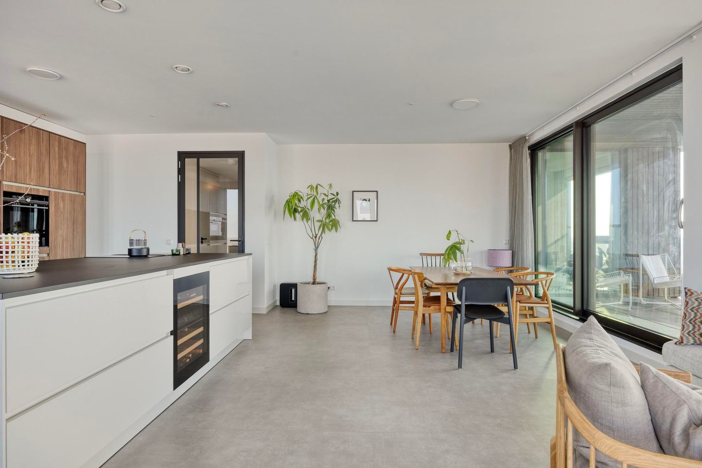 Foto 20 van Vincent van den Heuvellaan 419