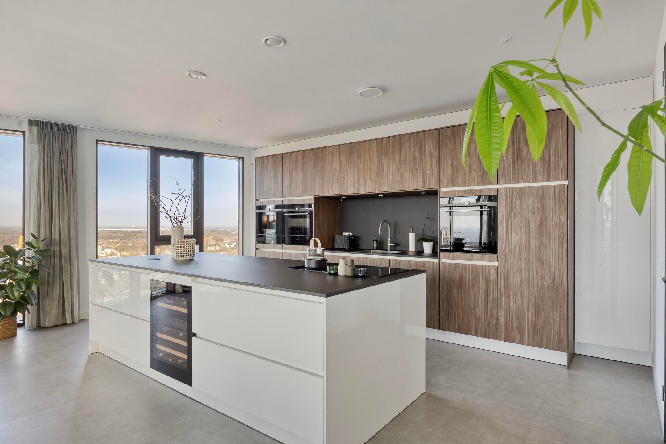 Foto 27 van Vincent van den Heuvellaan 419