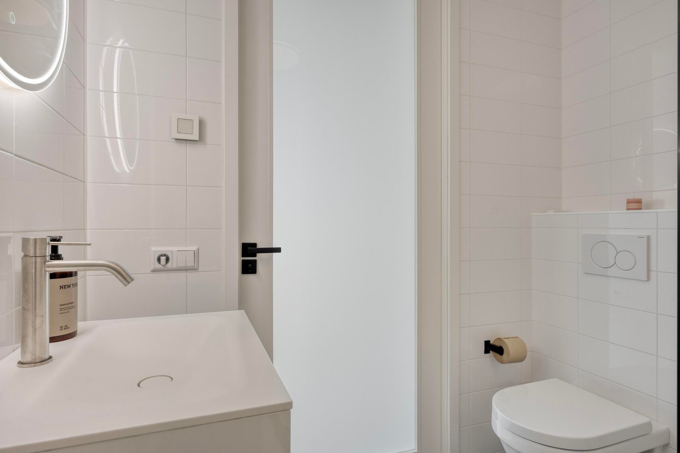 Foto 54 van Vincent van den Heuvellaan 419