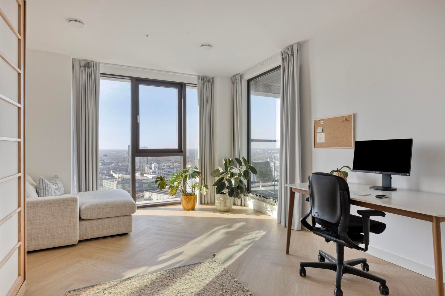 Foto 59 van Vincent van den Heuvellaan 419