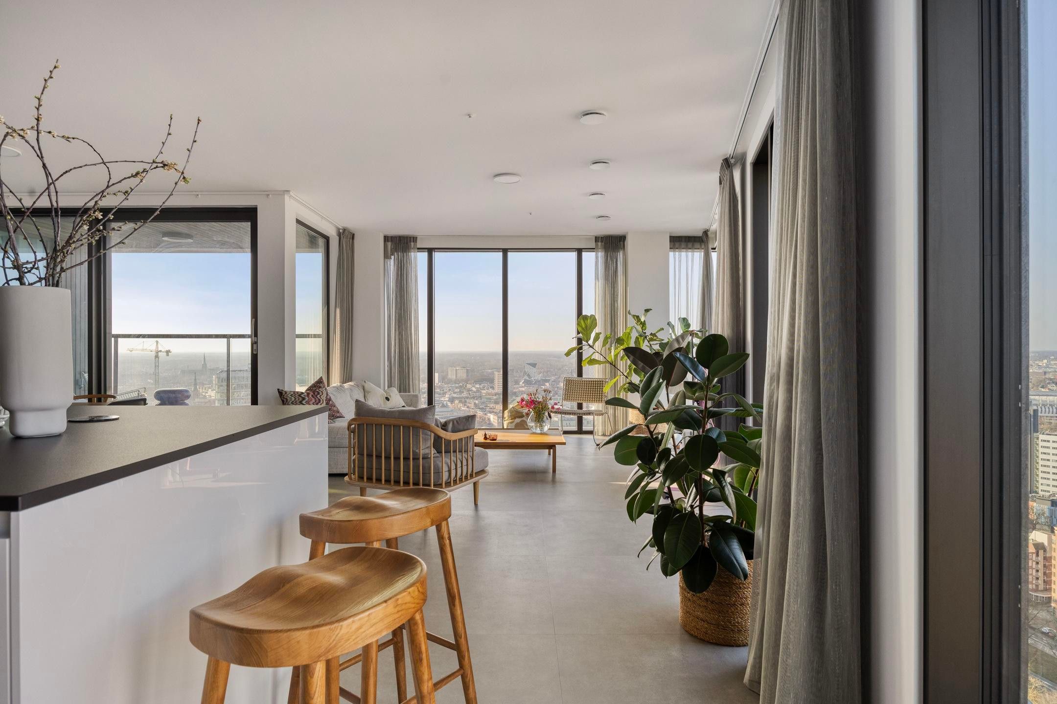 Foto 39 van Vincent van den Heuvellaan 419