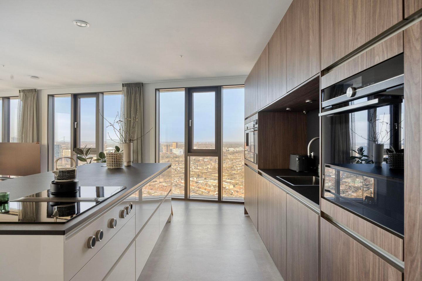 Foto 29 van Vincent van den Heuvellaan 419