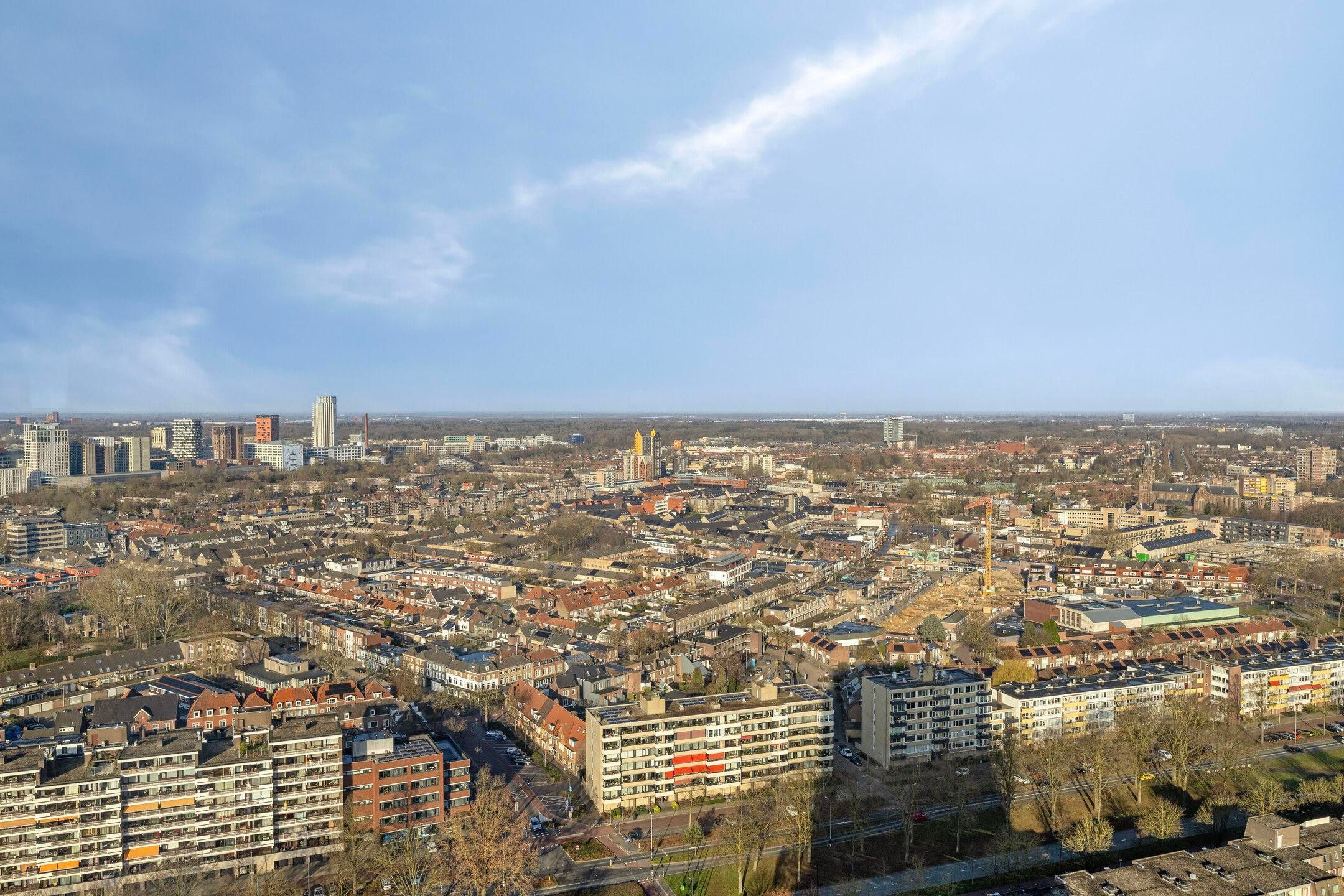 Foto 75 van Vincent van den Heuvellaan 419