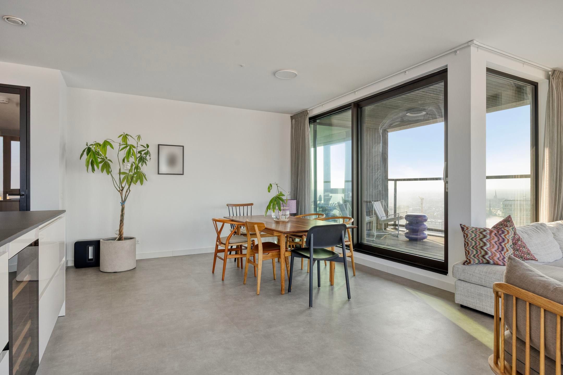 Foto 21 van Vincent van den Heuvellaan 419