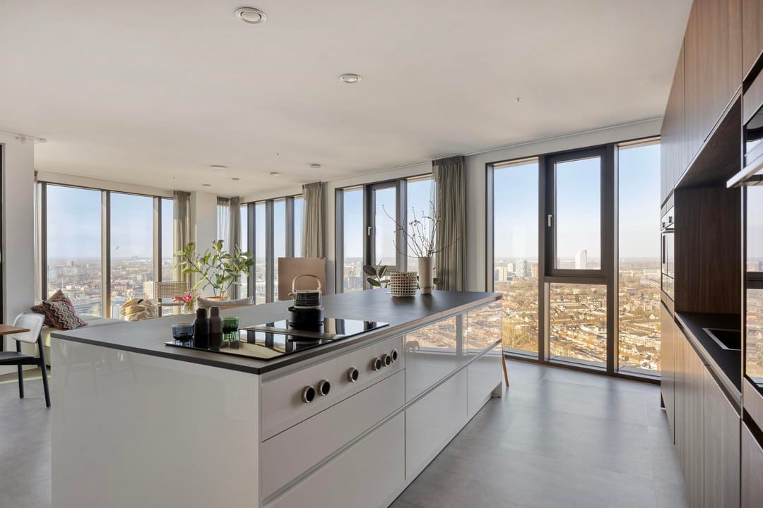 Foto 38 van Vincent van den Heuvellaan 419