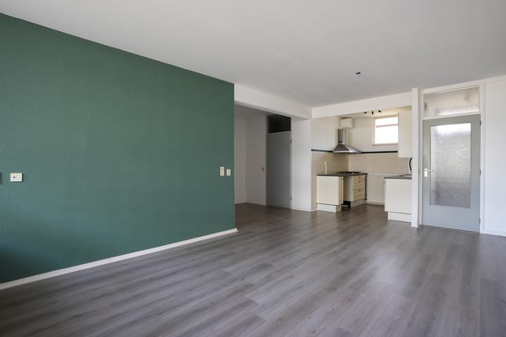 Photo 2 of Kerkplein 7