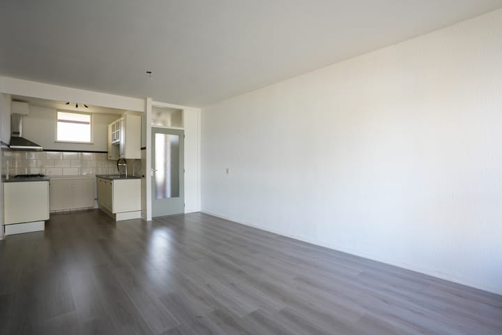 Photo 3 of Kerkplein 7