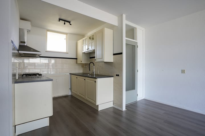 Photo 4 of Kerkplein 7