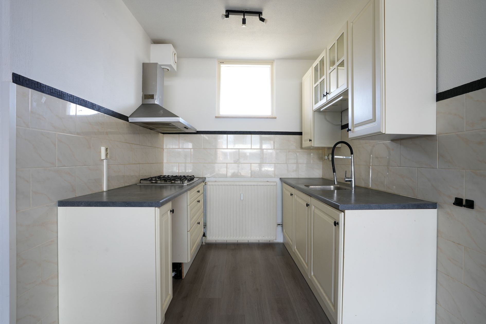 Foto 6 van Kerkplein 7