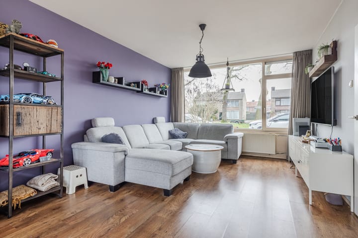 Foto 3 van Estersveldlaan 59