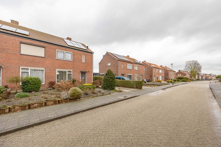 Foto 4 van van Broekhuizenstraat 7