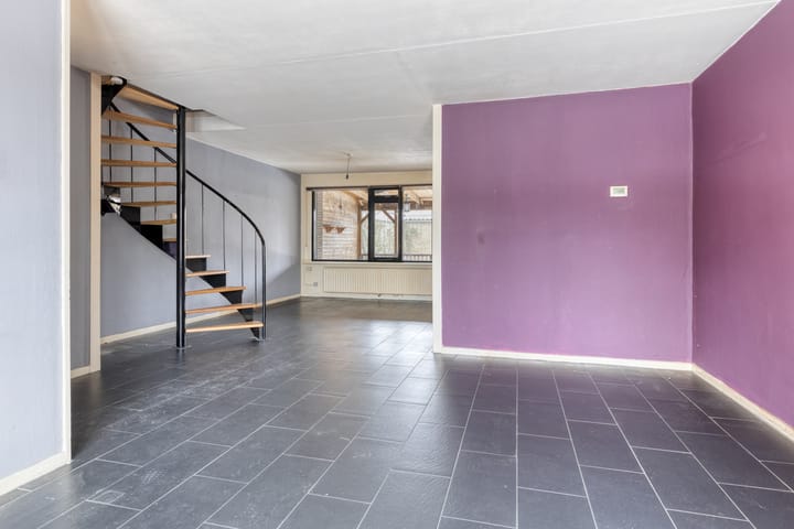 Photo 2 of Johann Straussstraat 19