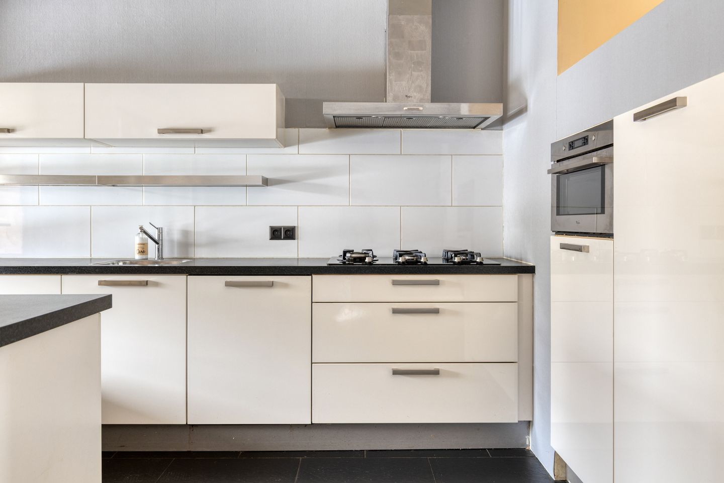 Foto 10 van Johann Straussstraat 19