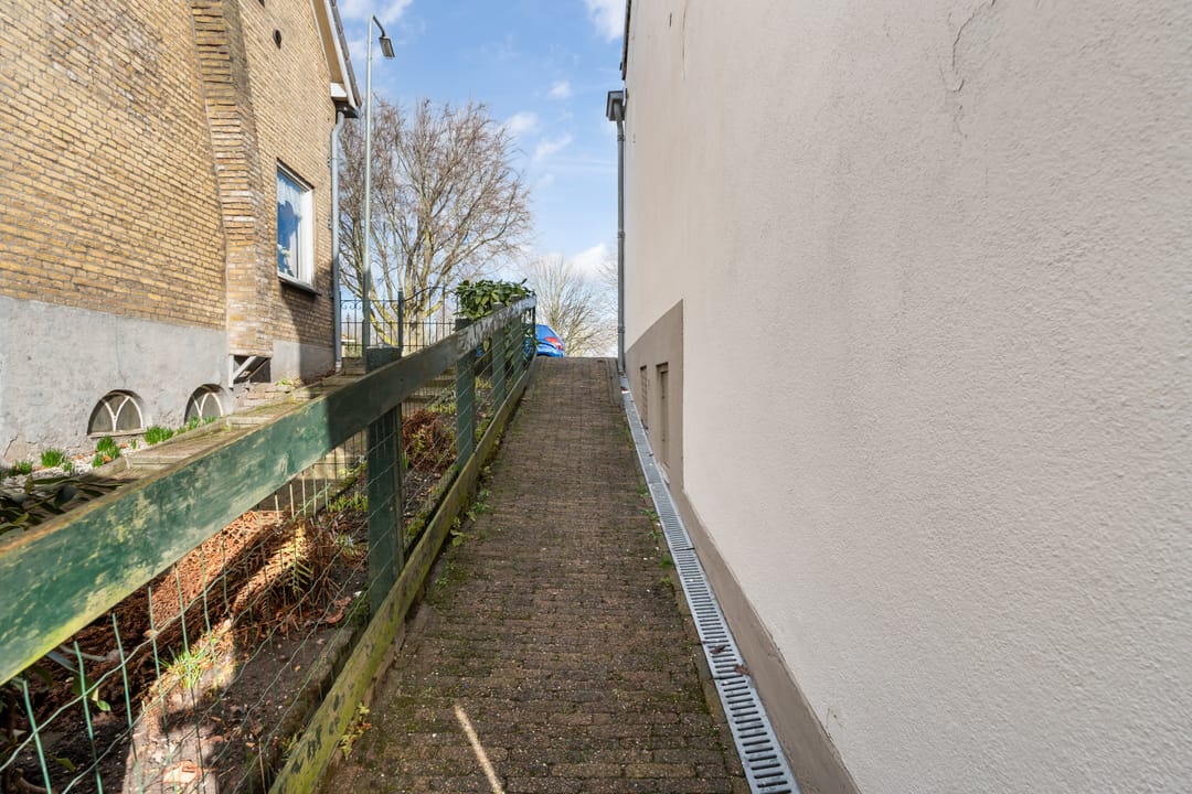 Foto 43 van Zuidendijk 69