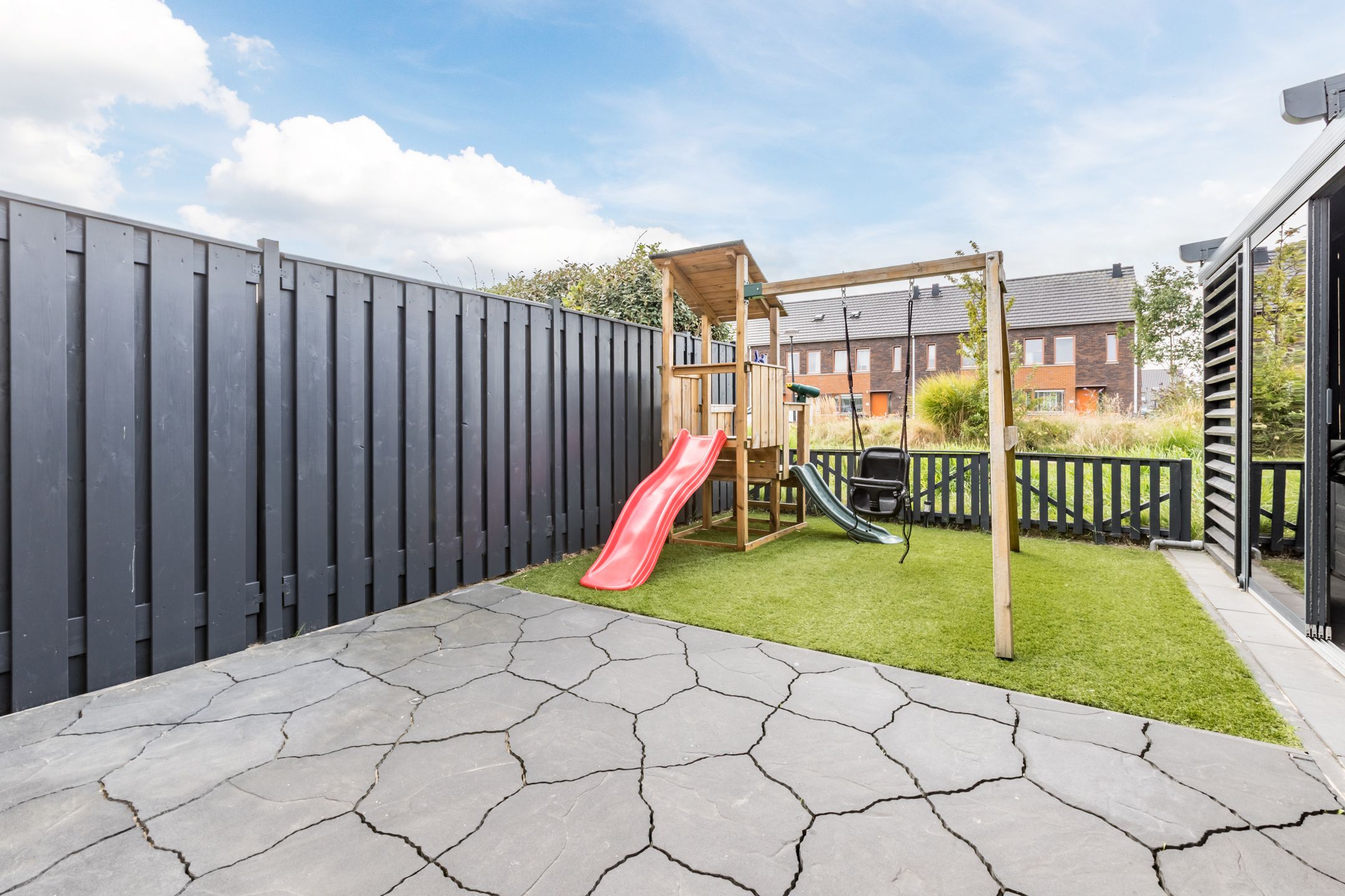 Foto 36 van Purperreiger 37