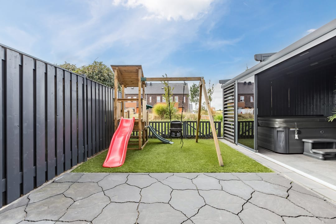 Foto 37 van Purperreiger 37