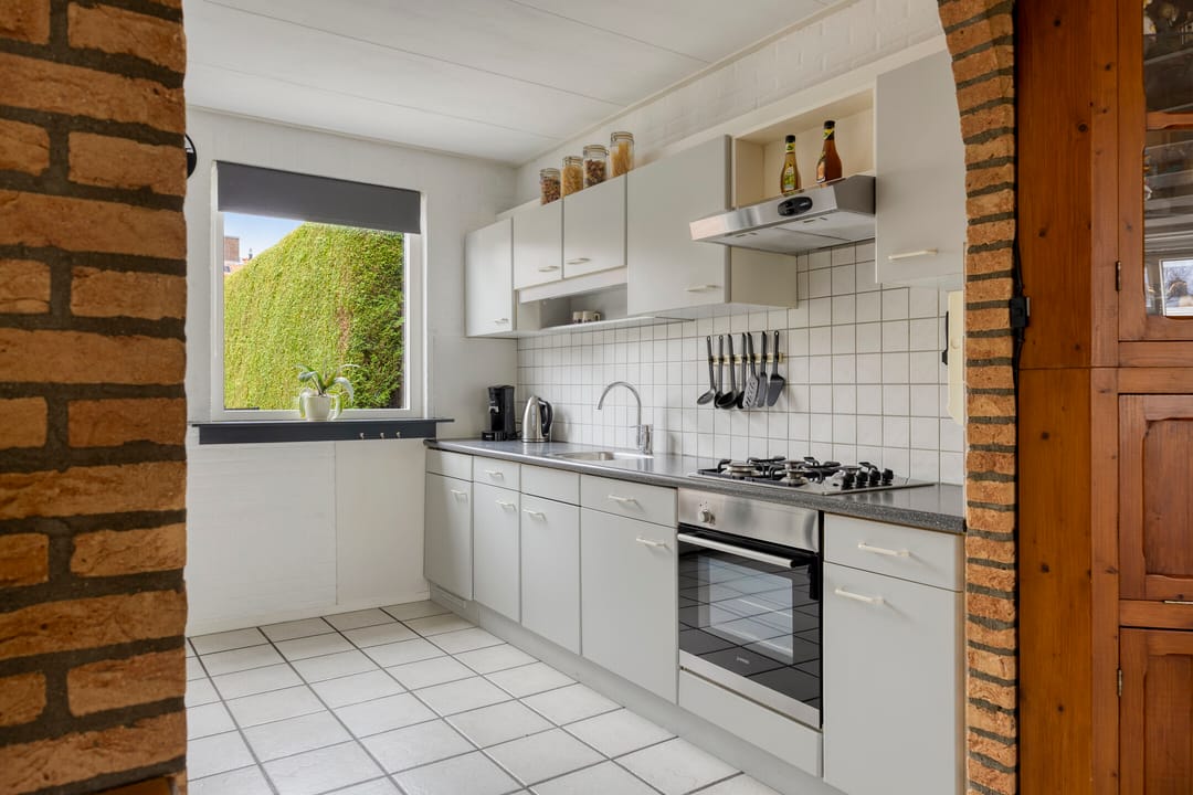 Photo 11 of Reinout van Valkenburgstraat 13