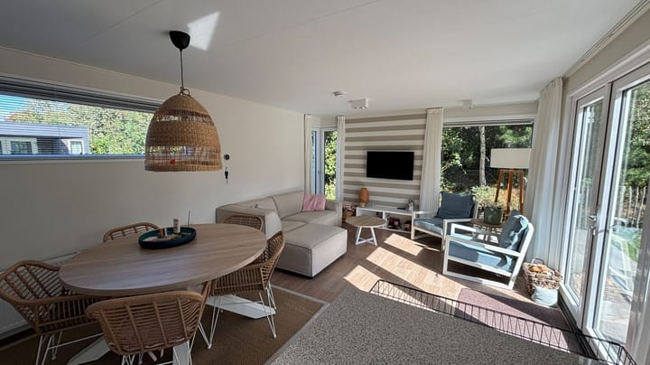 Photo 3 of Hoogenboomlaan 11-A4