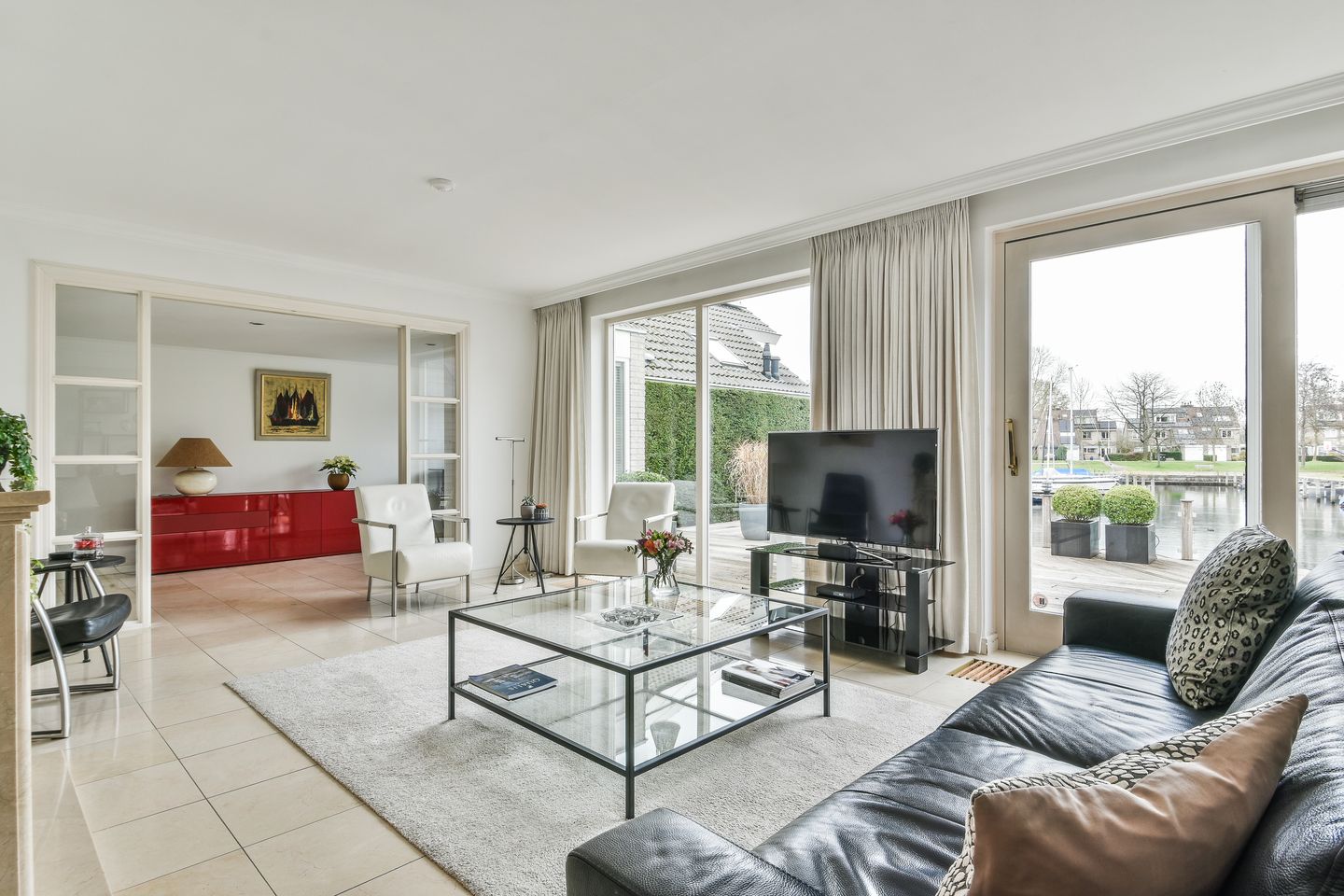 Photo 4 of Boomgat 10