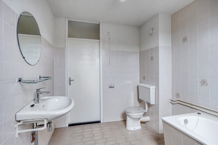 Photo 3 of Heslingastins 45