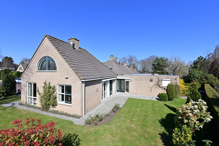 Dr. Willem Dreeslaan 15