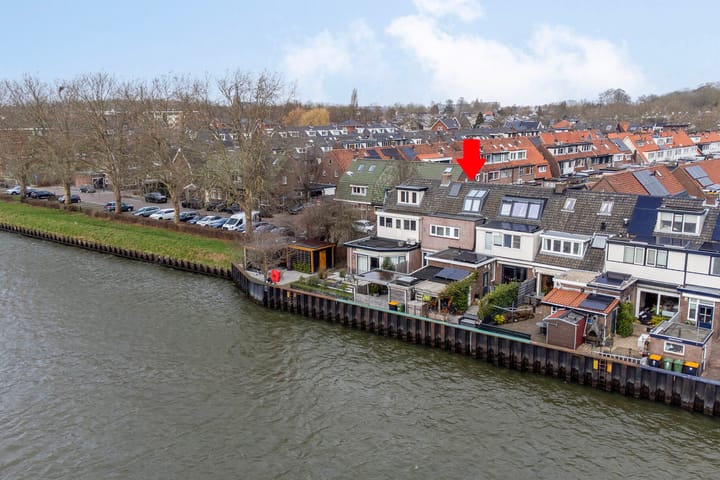 Photo 2 of Kanaalstraat 15