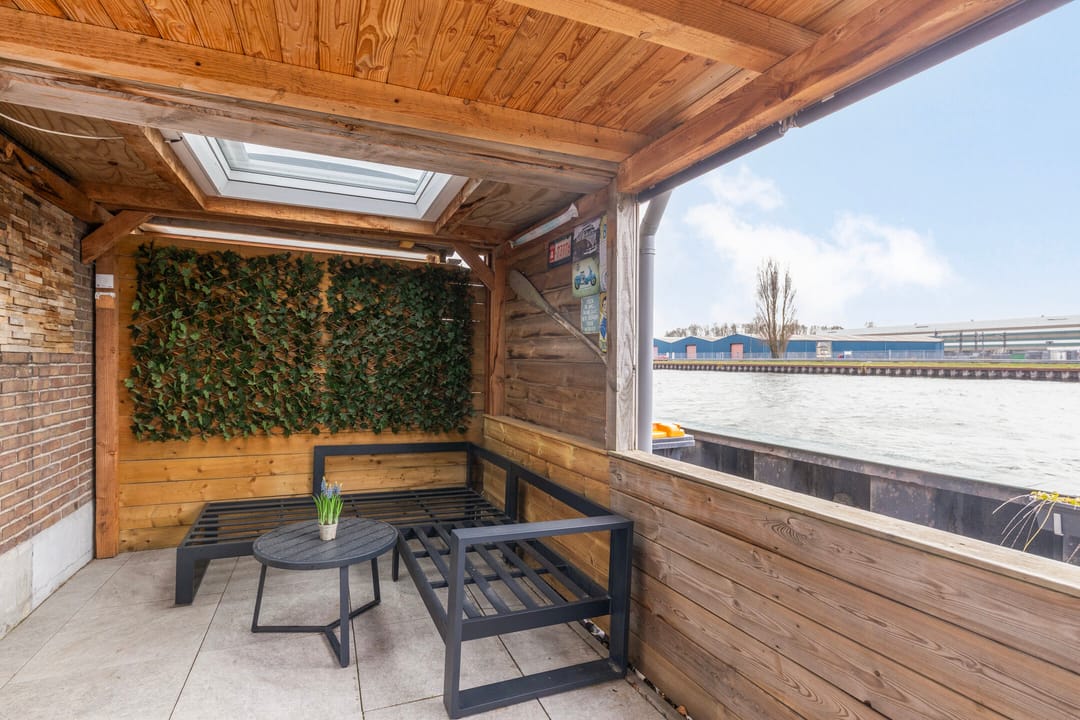 Photo 28 of Kanaalstraat 15