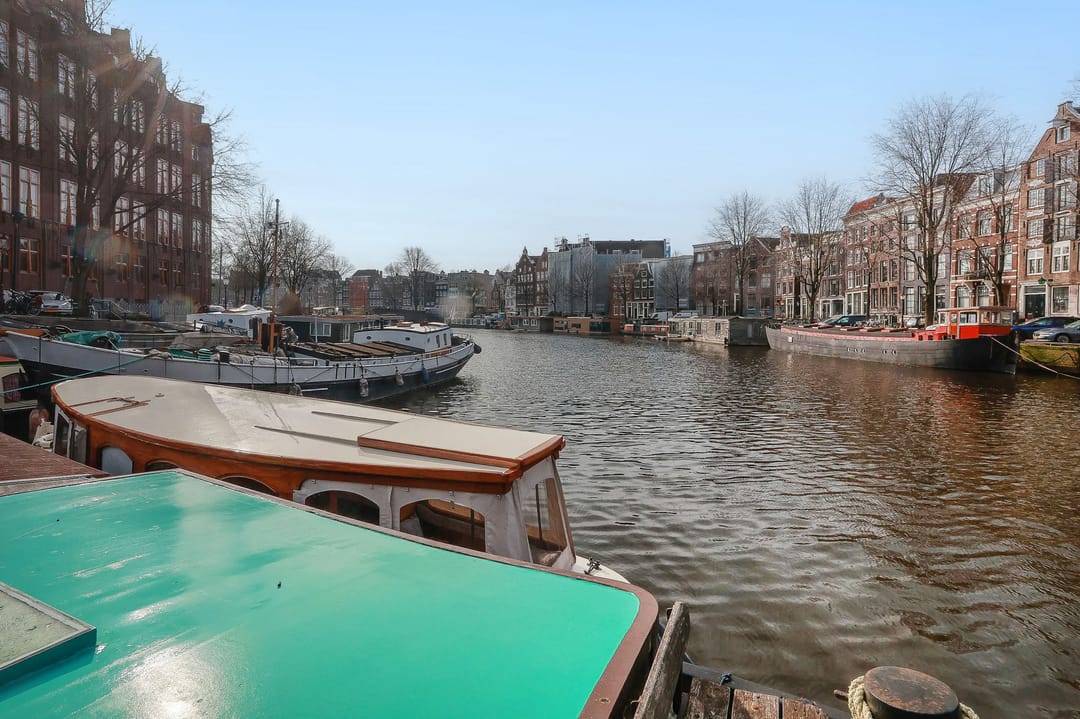 Photo 22 of Binnenkant 1-B